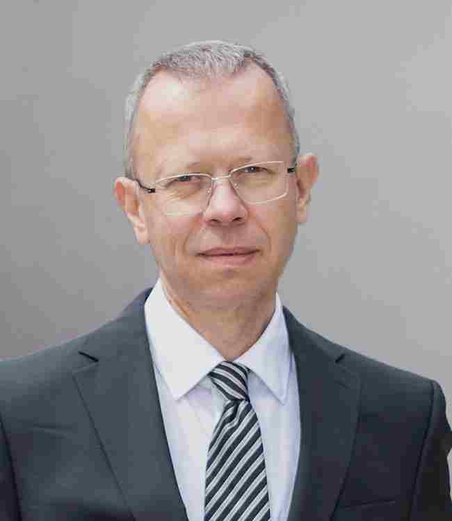 Mag. Bernhard Mayrhofer, Steuerberater
Wirtschaftsprüfer